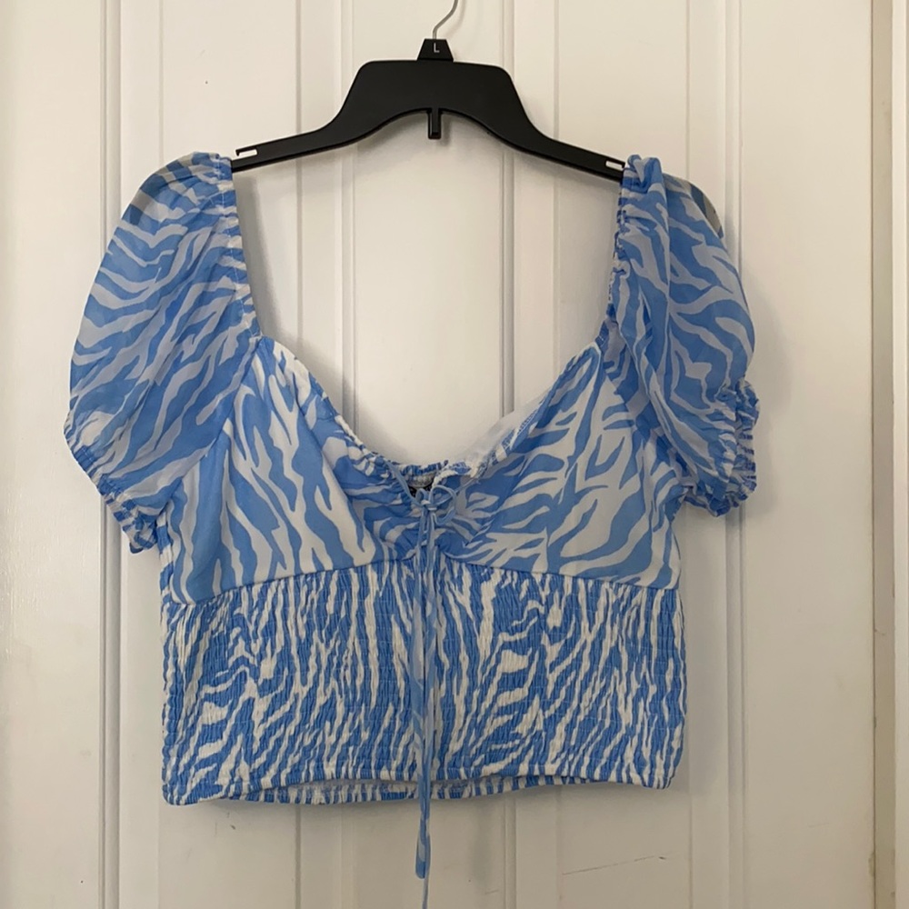 NWT Missguided Zebra Print Crop Top